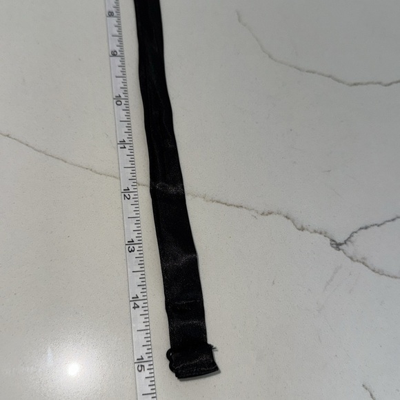 Black Silk Bow Tie-Youth 8.5” to 15” - Picture 2 of 3